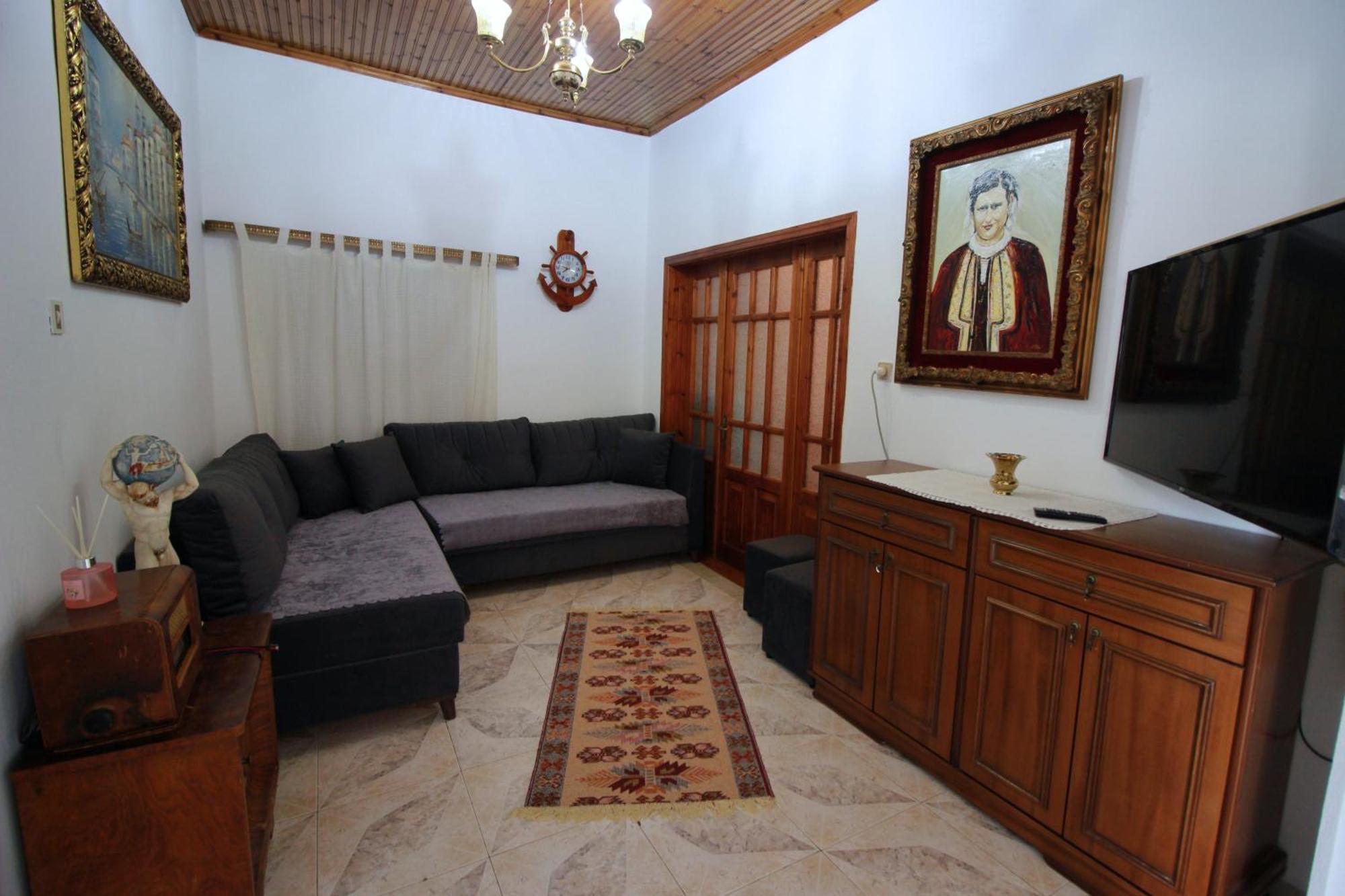 Emblematic House Apartment 2 Gjirokastra Kültér fotó