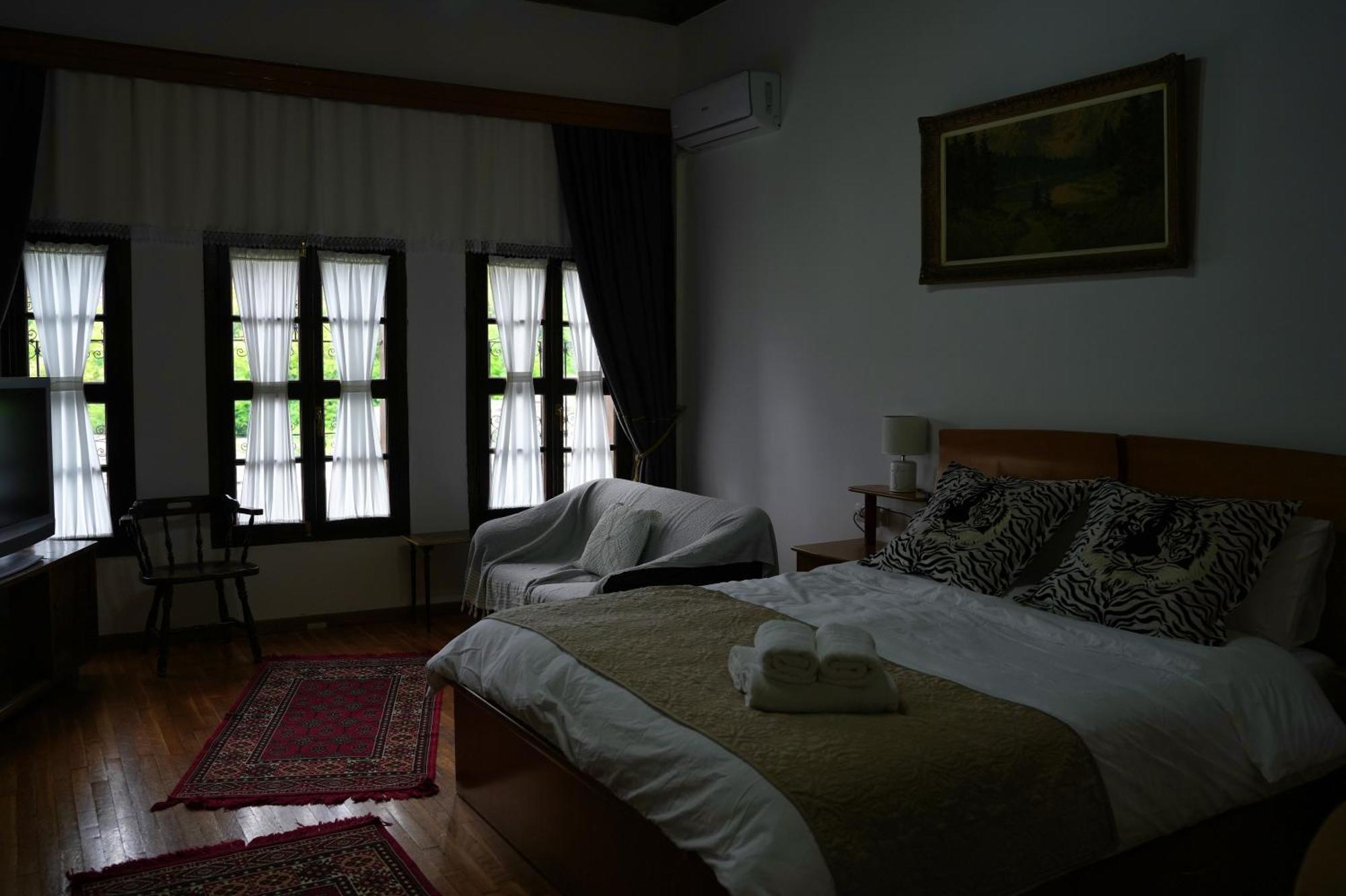 Emblematic House Apartment 2 Gjirokastra Kültér fotó